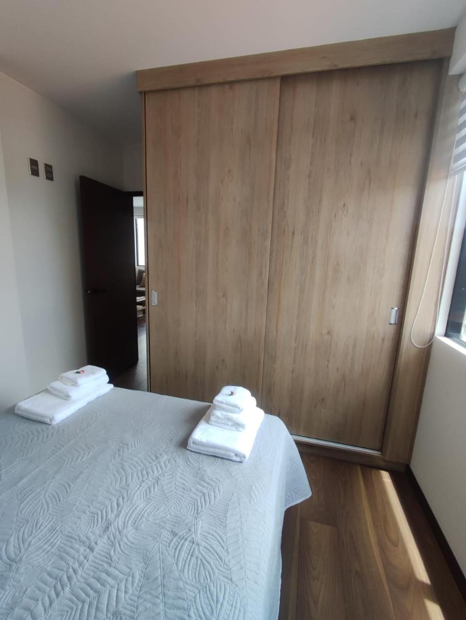 Departamento Centrico, Pasos A Embajada Americana, Multicine *
